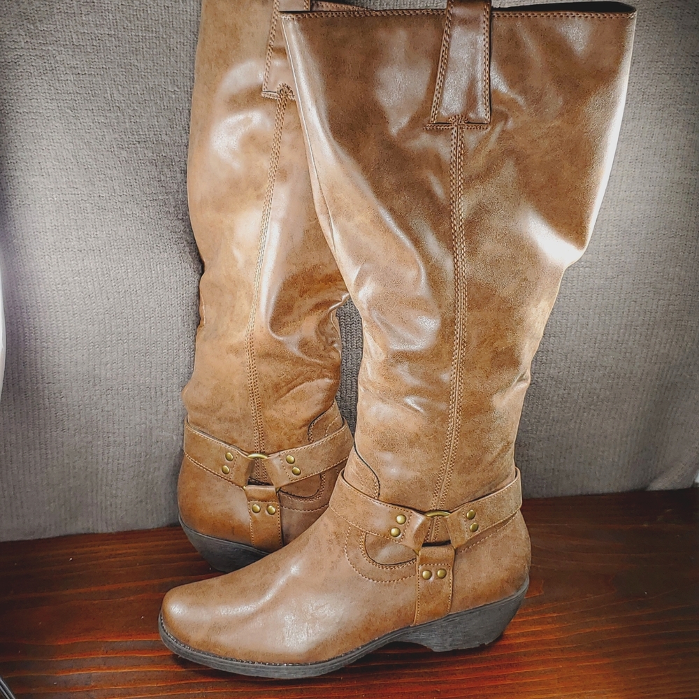 Brown Knee-high boots